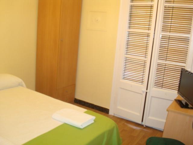Hostel Turistic Castell Barcelona Exterior foto