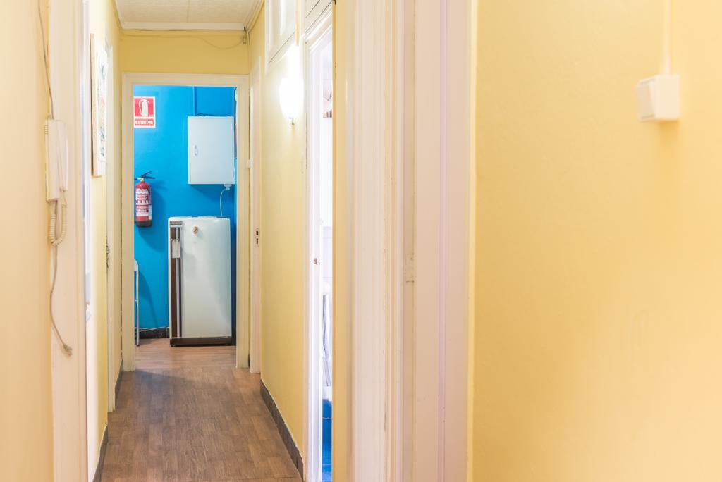 Hostel Turistic Castell Barcelona Exterior foto