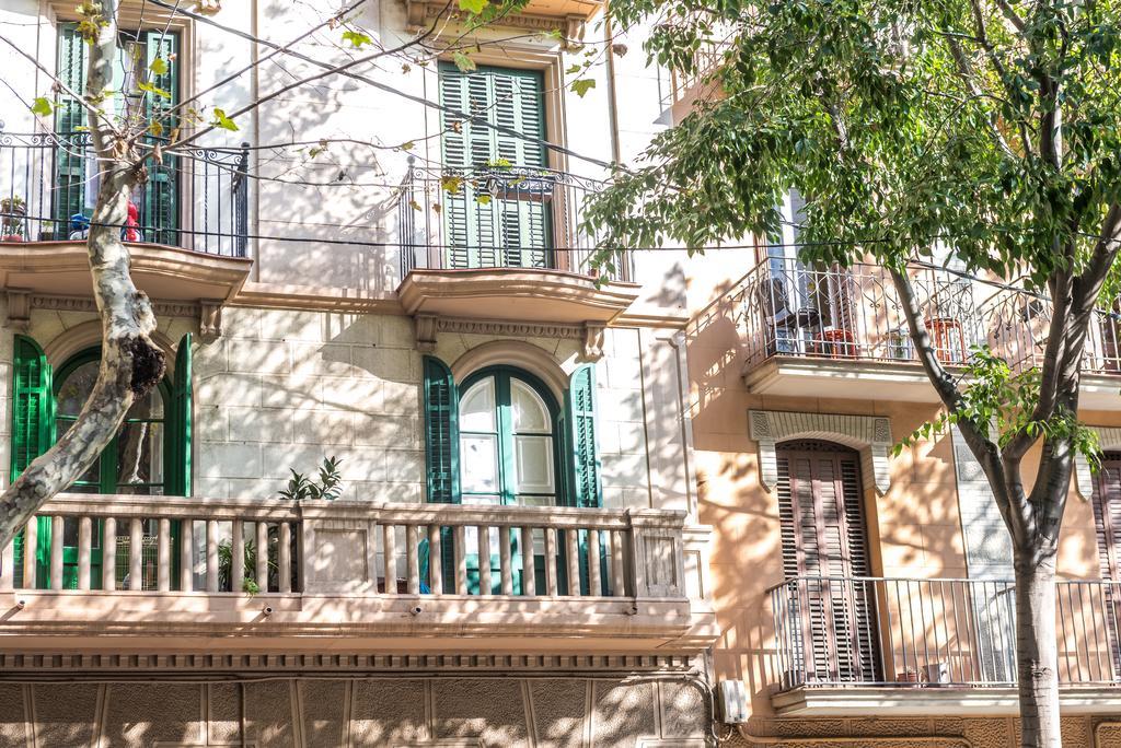 Hostel Turistic Castell Barcelona Exterior foto